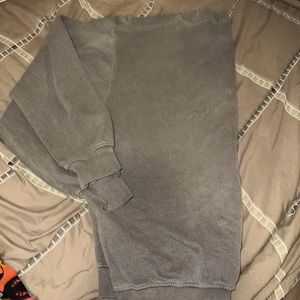 Light tan/grayish crewneck